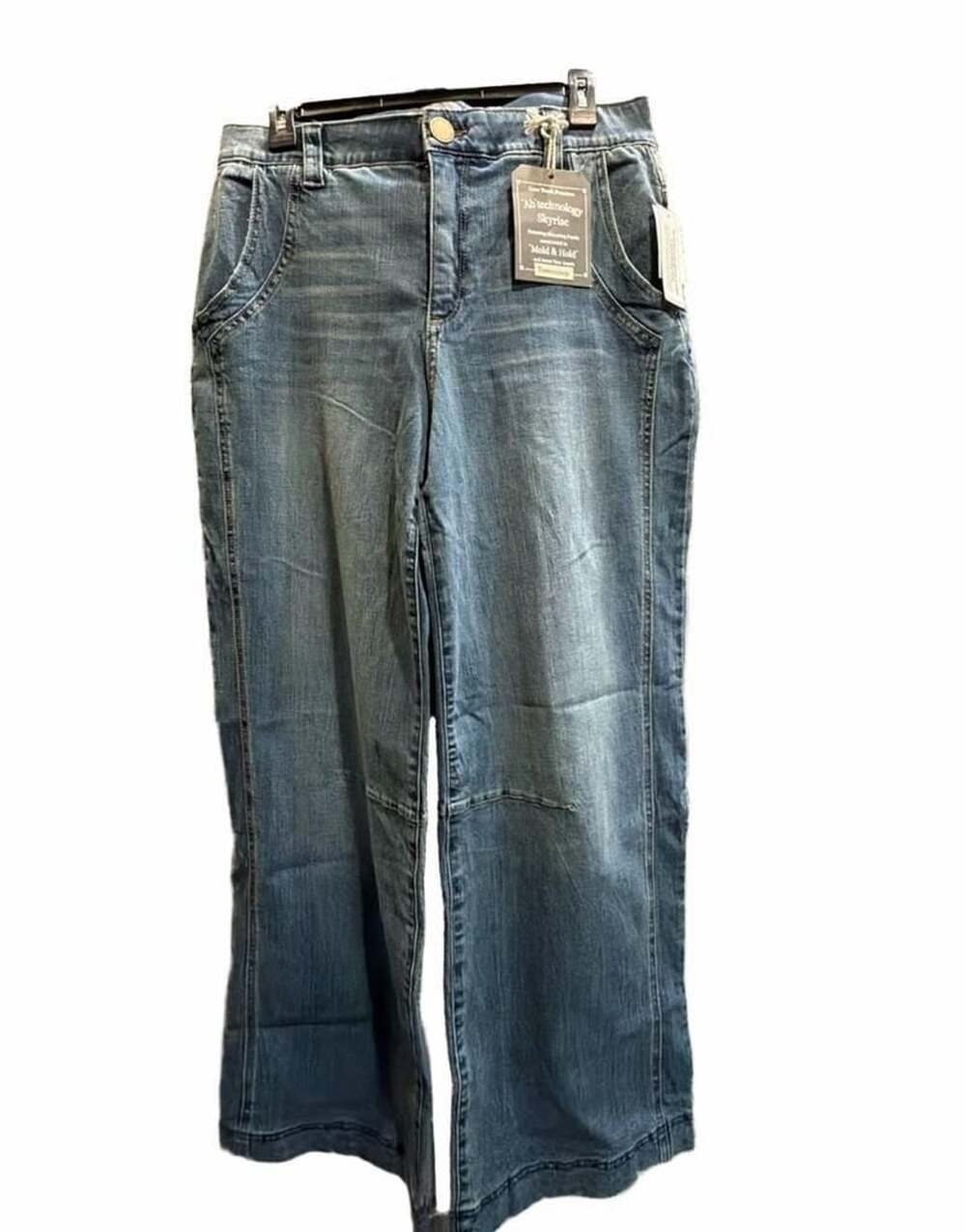 817 Democracy Skyrise Wide Leg Jeans Size 10 Light Wash
